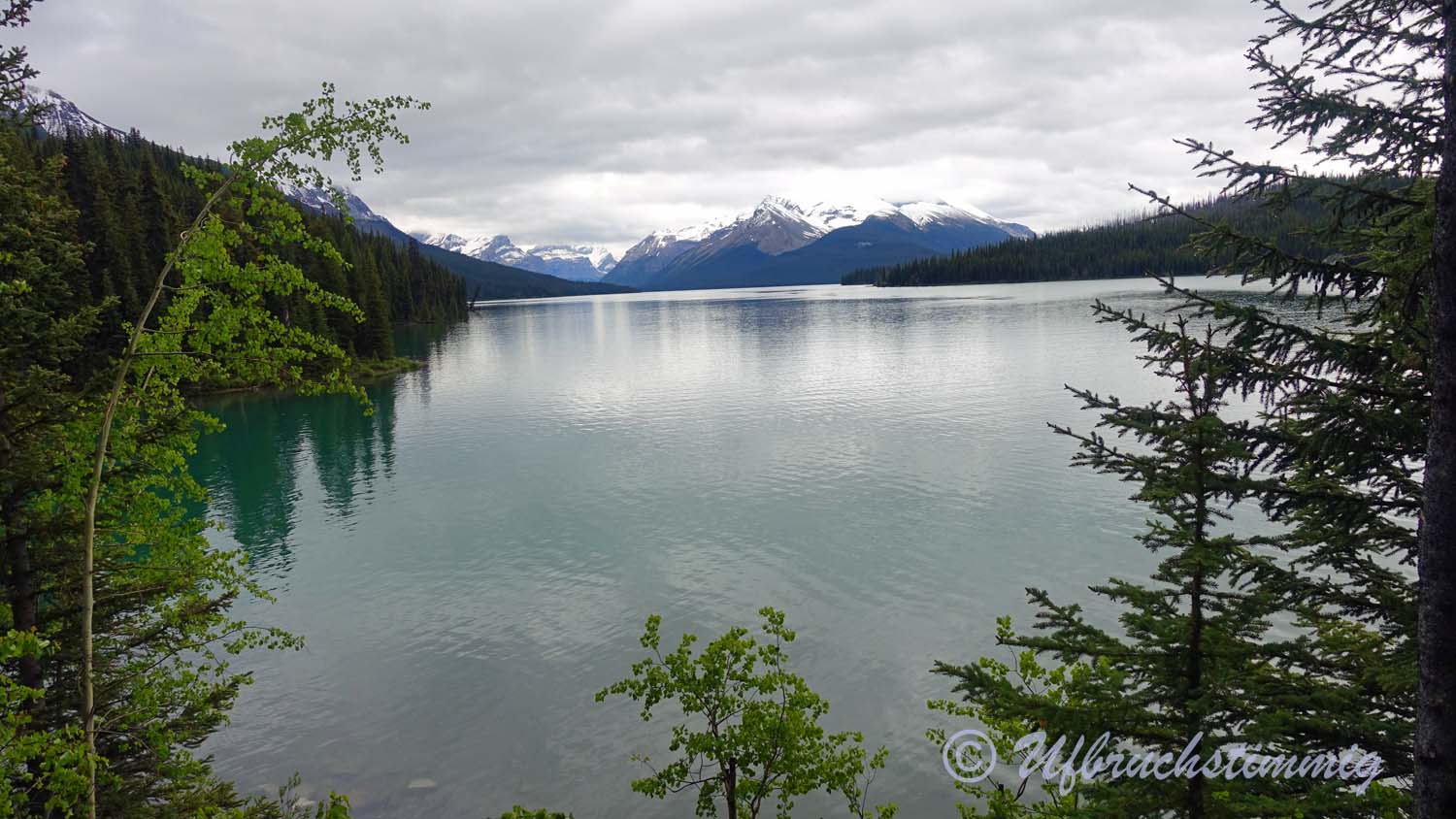 Maligne Valley