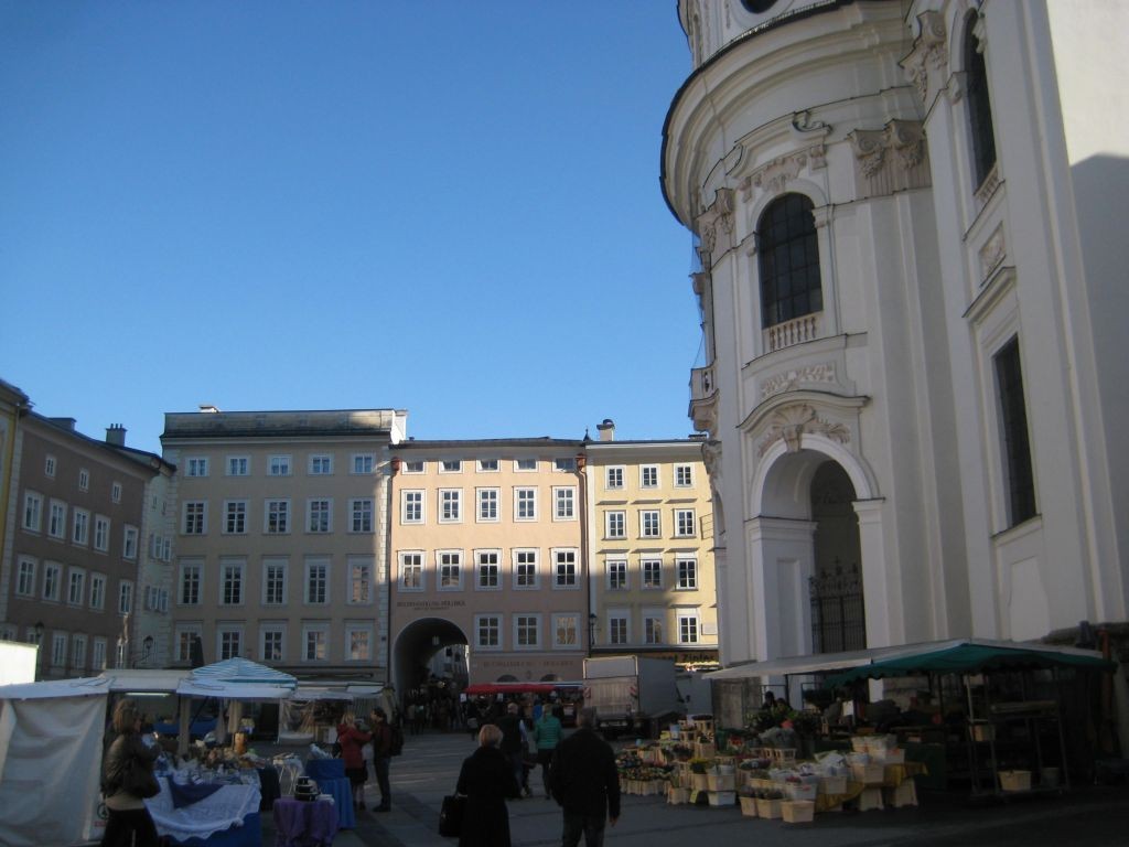 Der Grünmarkt am Universitätsplatz