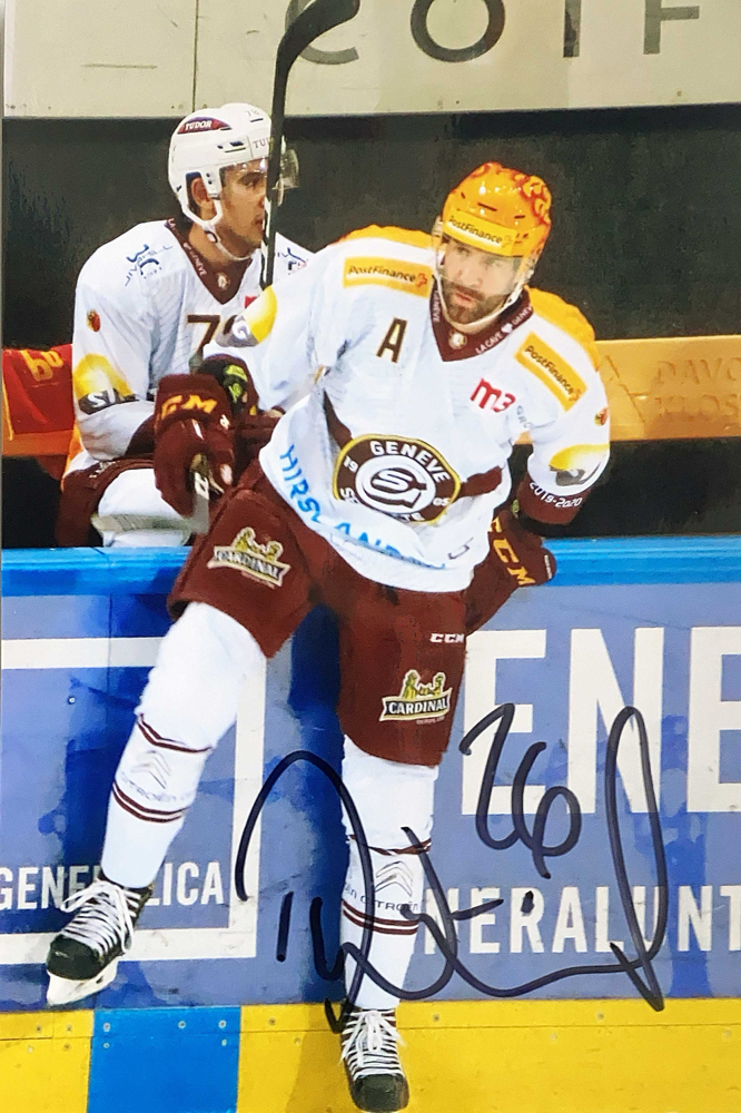 Autograph Daniel Winnik Autogramm