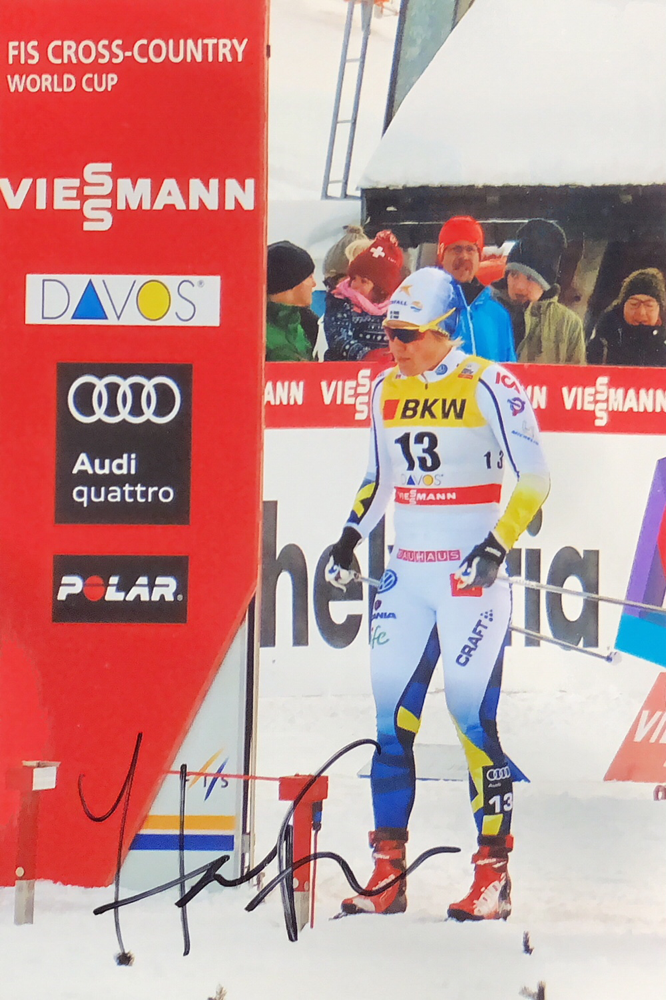 Autograph Hanna Falk Autogramm