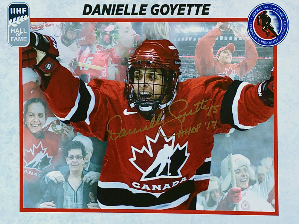 Autograph Danielle Goyette Autogramm