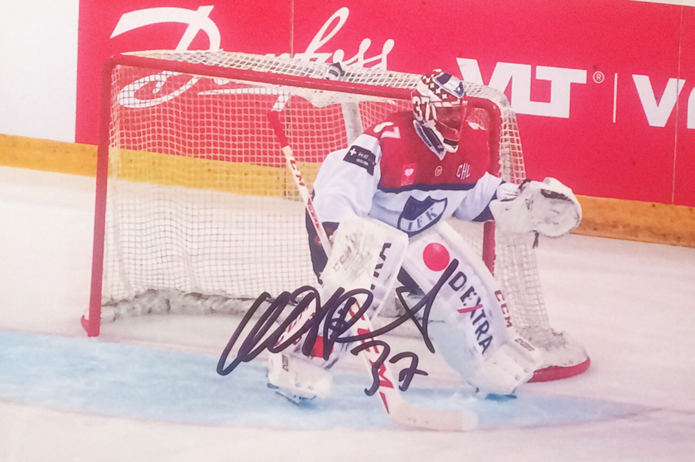 Niklas Backstrom Autograph Autogramm
