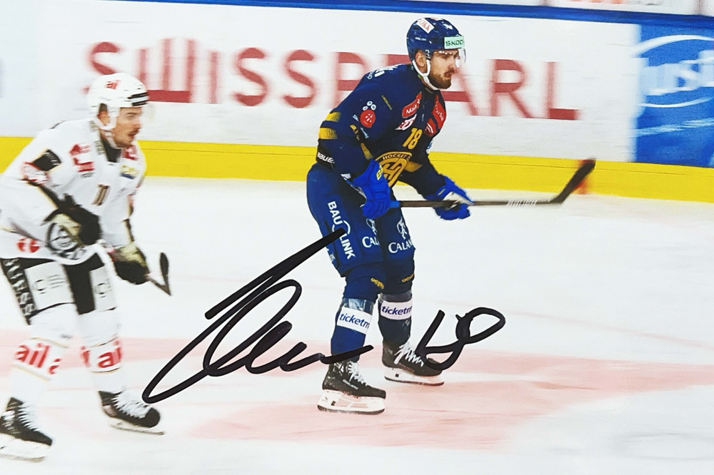Autograph Filip Zadina Autogramm