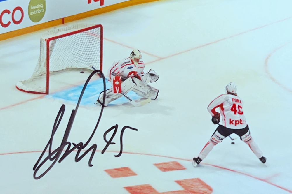 Autograph Michael Fora Autogramm