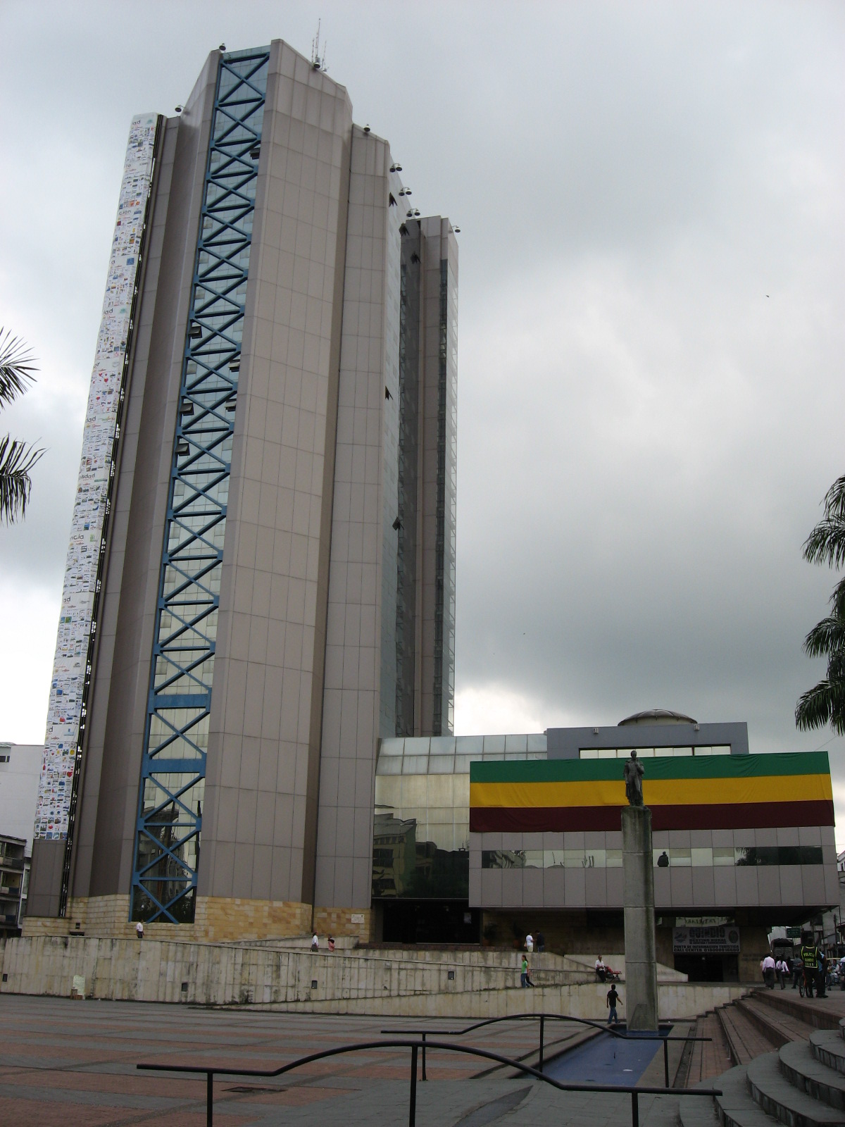 REFORZAMIENTO ESTRUCTURAL POSTSISMO EDIFICIO GOBERNACION DEL QUINDIO