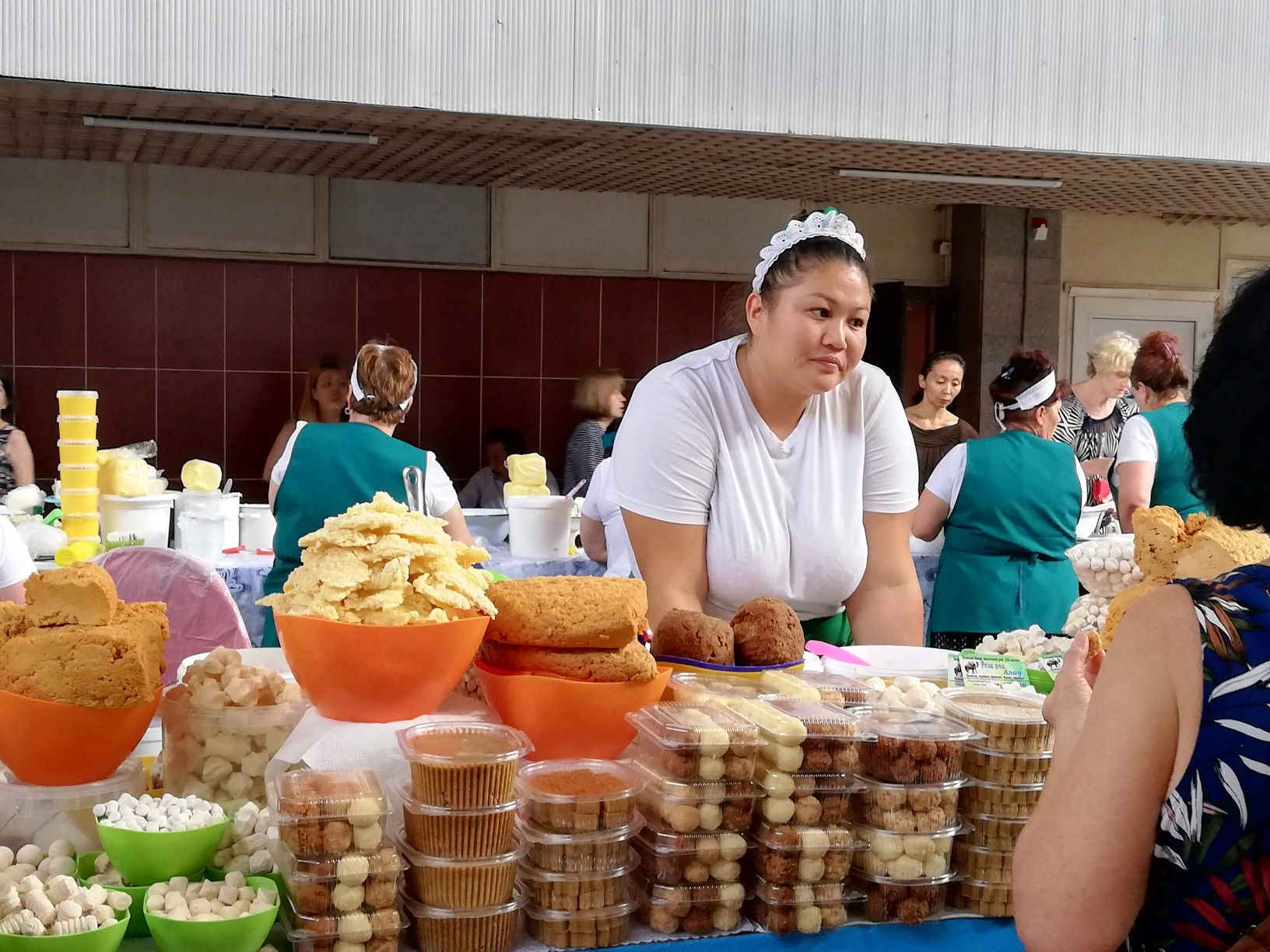 vendedora en el mercado