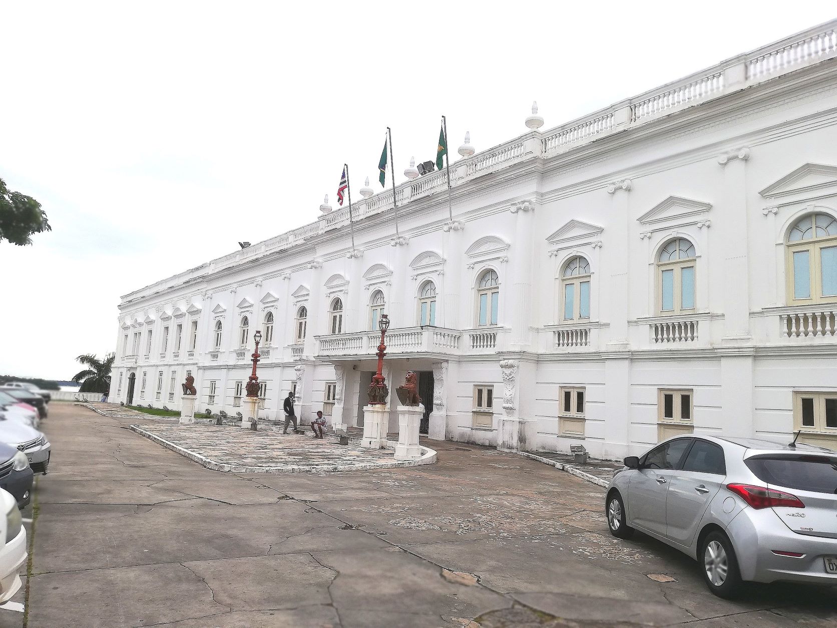 Palacio de los Leones (casa de gobierno )