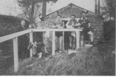 Photo prise à WARMIFONTAINE. Avec CHARLIER Marcel, STEURS Jean., LIBERT C., LIBERT G., EVRARD P.