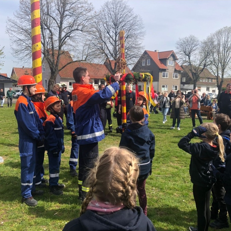 Maibaum-Aufstellung