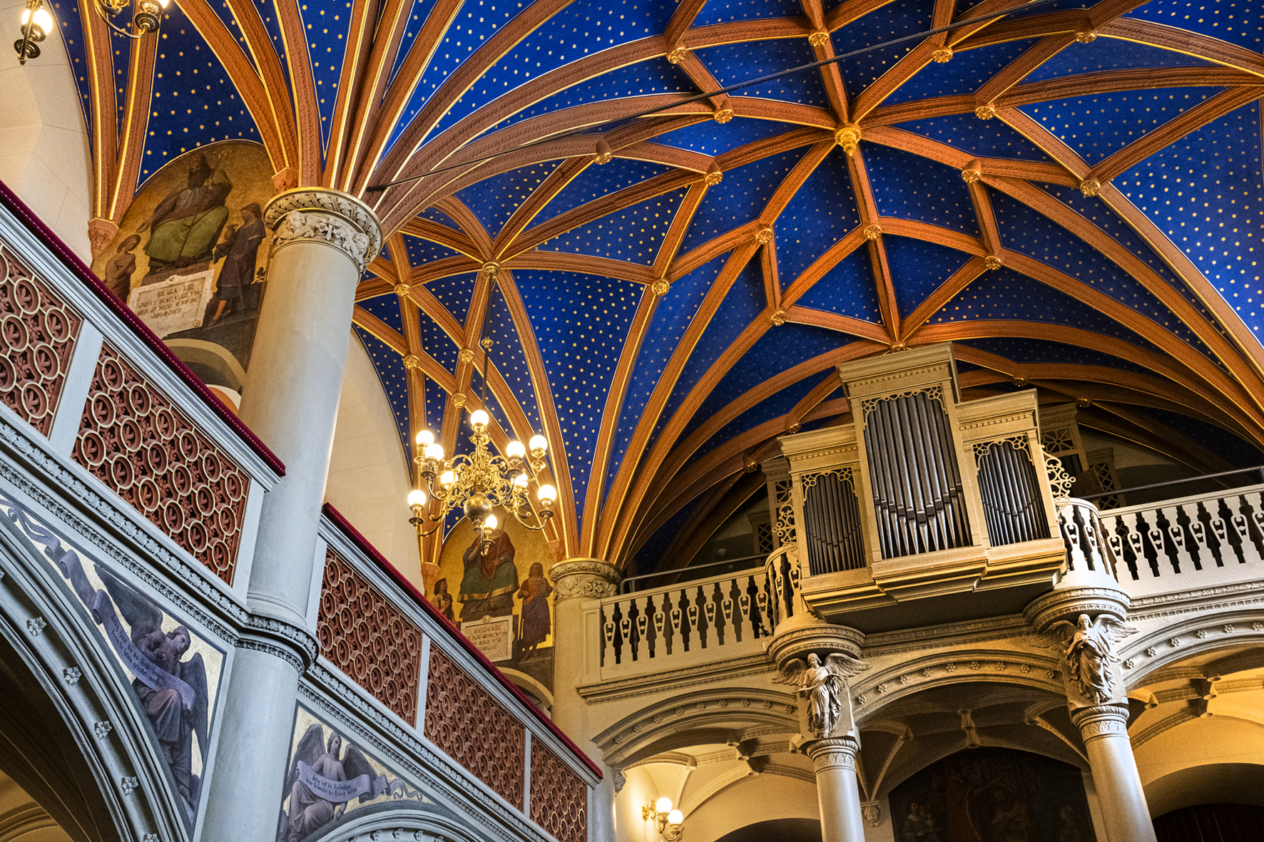08.03.2026 und 11.10.2026: Exklusive Tour im Schweriner Schloss