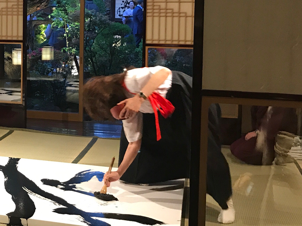 書道教室 大人向け 社会人向け 東京 銀座 築地 新宿区 新大久保 赤羽 習字 書道家 書家 女流書家 人気