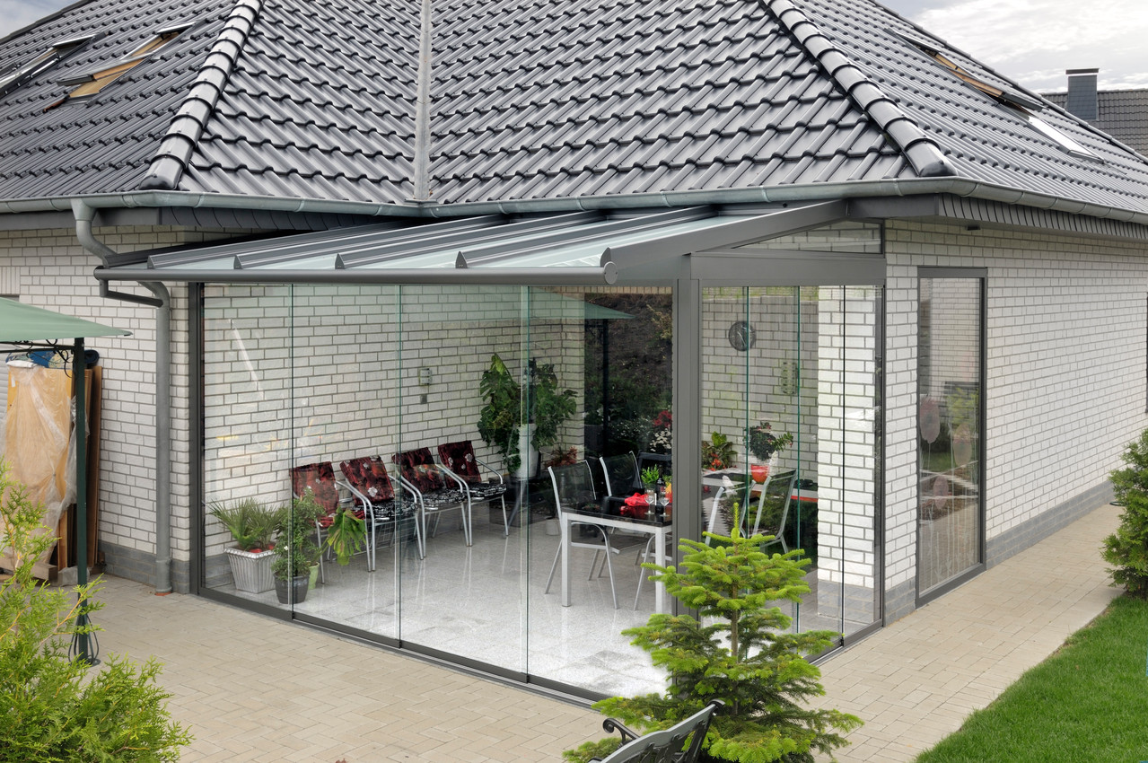 Terrassendach mit Glasschiebe Anlage