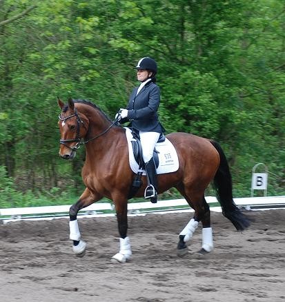 Luxory Dancer auf dem Weg zum Siegerschleifchen.