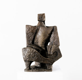 Wander Bertoni Großer Lautenspieler Entwurf 1951, im Sockel 1962 Bronze, patiniert h = 100 cm