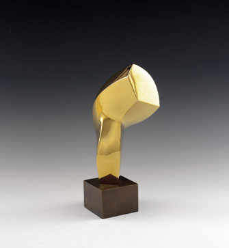 Wander Bertoni Kleine Bewegung II Entwurf 1953 Bronze poliert h = 30 cm