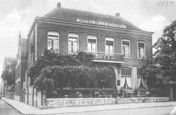 Hotel de la Station, de vroegere naam van het hotel, circa 1900. 