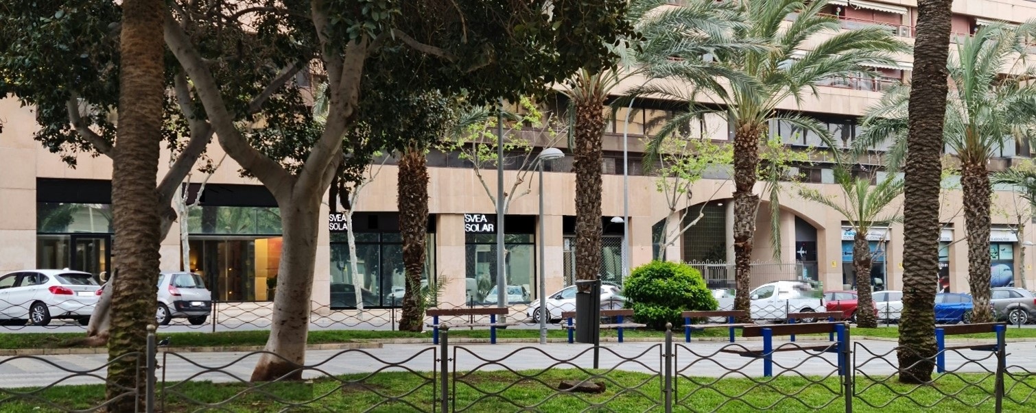 Oficinas representativas en pleno centro de Alicante preparadas para su uso inmediato, con agua, luz, aire acondicionado, fibra optica, medidas contra incendios, iluminacion Led, ubicacion privilegiada en la mejor zona de negocios del centro de Alicante