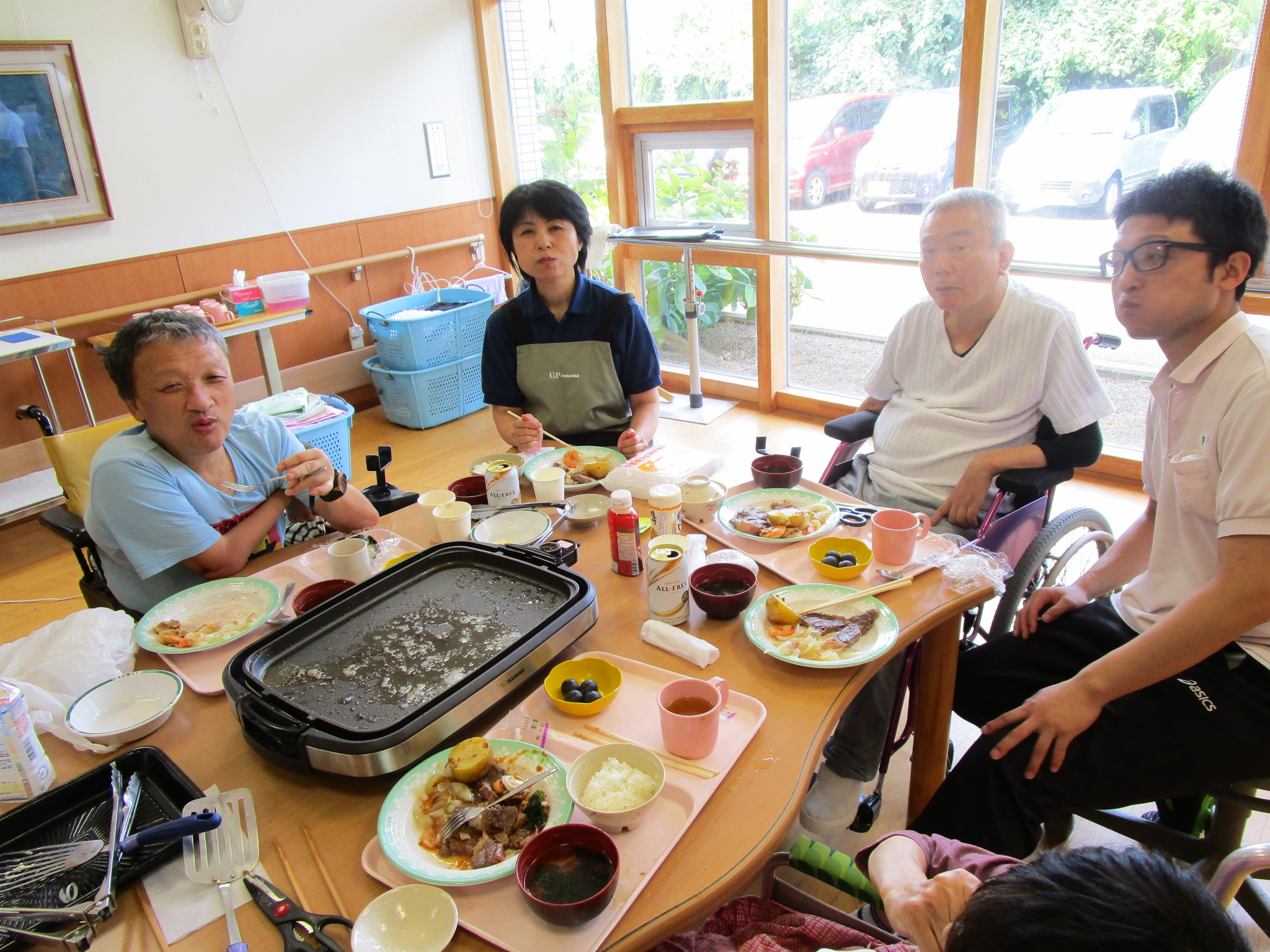 互いの距離が牛（ぎゅうっ）と縮まりました！