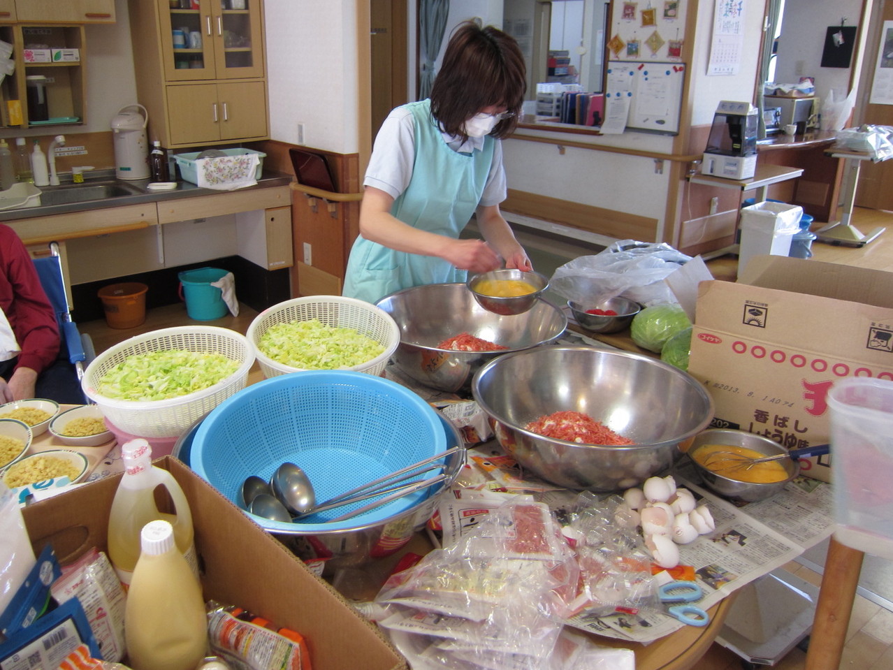 大量の食材、今日は何ができるのでしょうか？