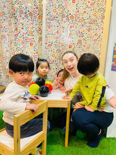 日本大阪儿童教育孩子兴趣班体操英语教室ALOHAKIDS激发孩子的学习意愿