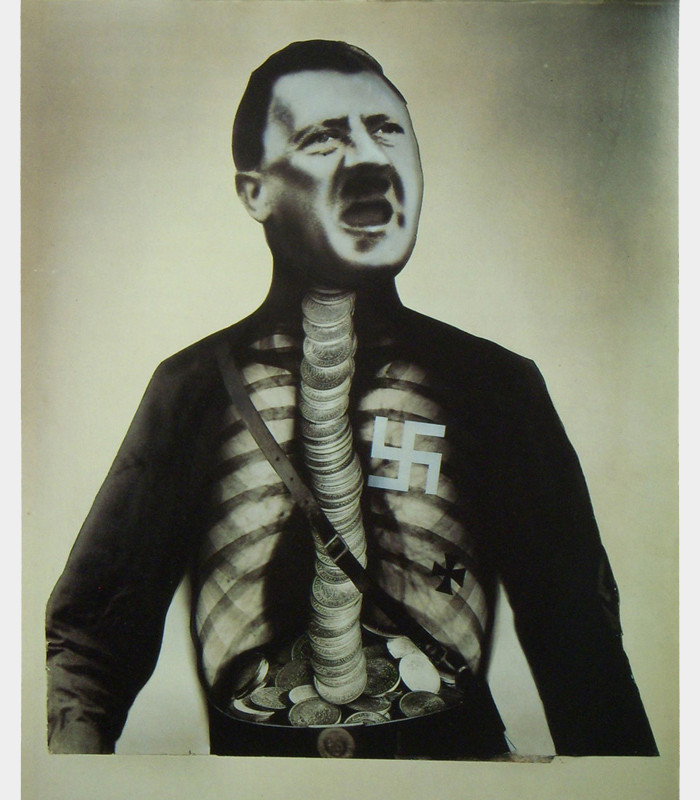  “Adolf le superman,il avale l’or et crache des insanités,(des balivernes)ou il débite de la camelote (du fer-blanc) “1932