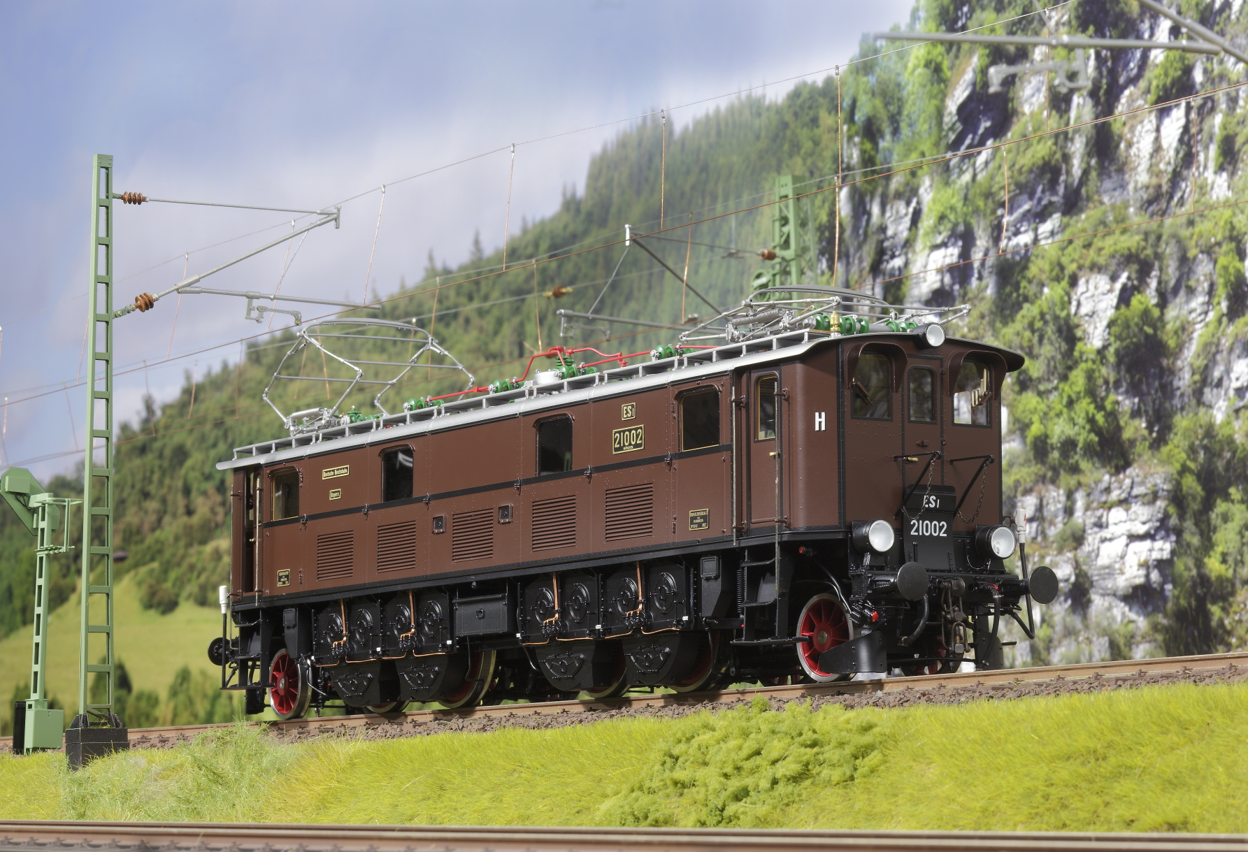 Spur 1 Lokomotive Baureihe ES1 21002 Epoche IIb rotbraun