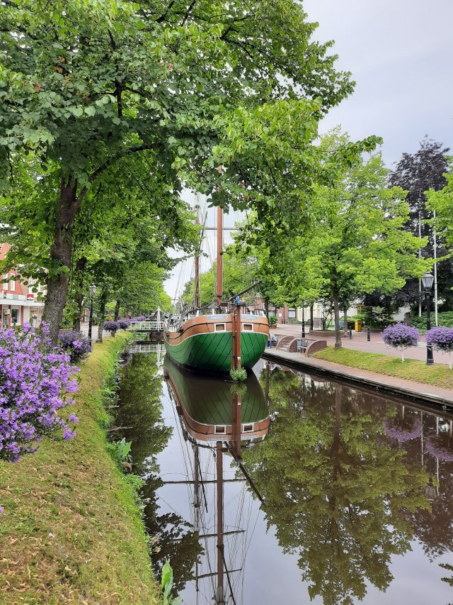 Papenburg erleben: Kreuzfahrtschiffe, Kanäle und maritime Geschichte