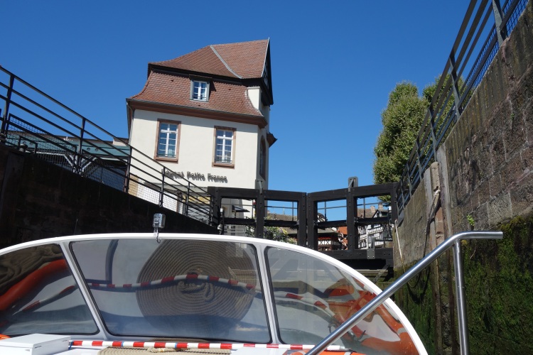 Schleusenfahrt.