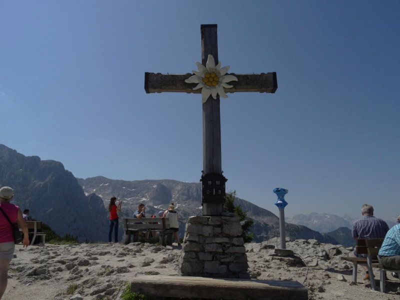 Gipfelkreuz auf dem Kehlstein .