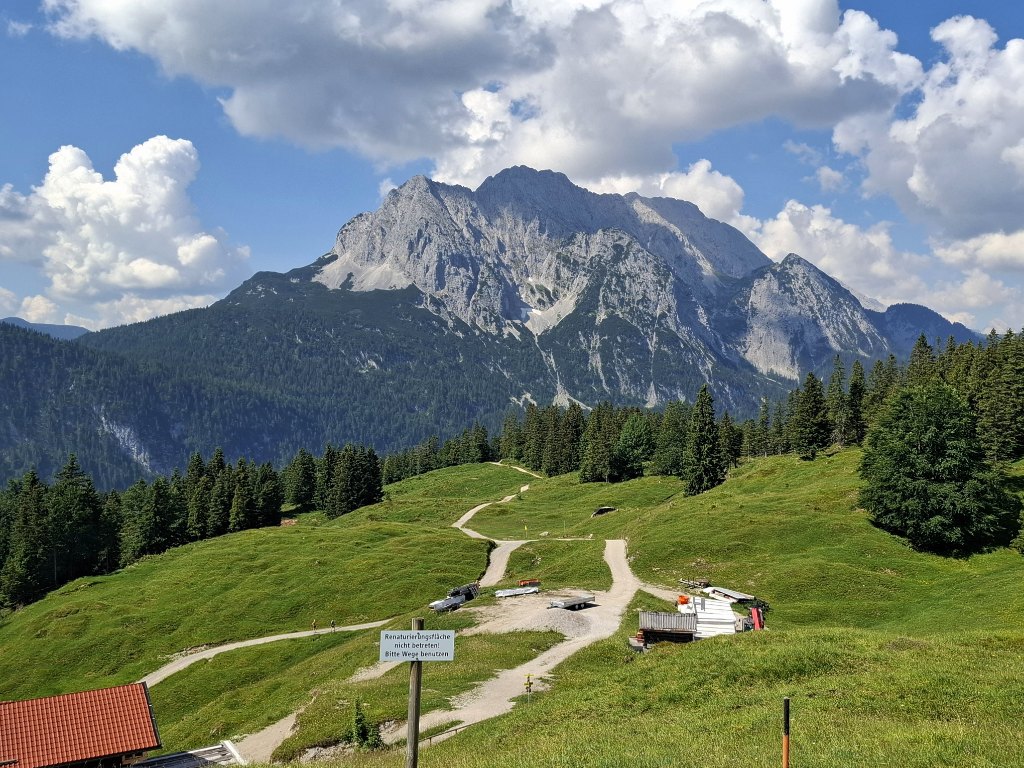 Blick Wettersteinspitze Kranzberg