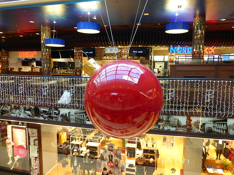 Kindertipp im Mall of Berlin: Maulwurfshop, Playmobil Fun Store, Stofftiergarten, Toys "R"
