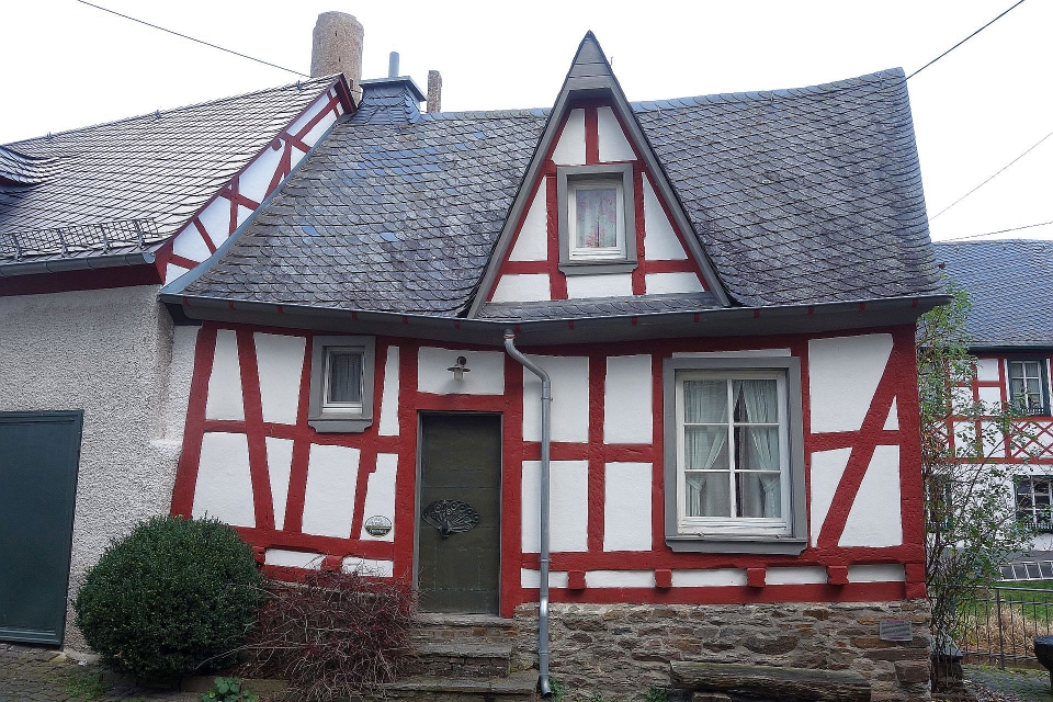 Ein weiteres Beispiel für die liebevoll restaurierte Fachwerkarchitektur im Ortskern