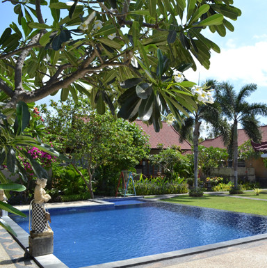 Piscine de l'Hôtel à Pemuteran, Bali.