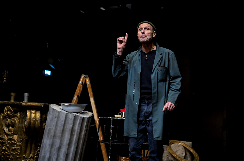 DIE STERNSTUNDE DES JOSEF BIEDER | Theater der Altmark 2025/26