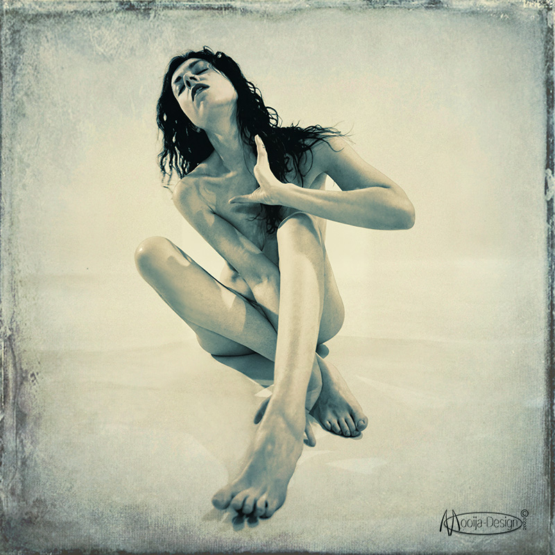 Model: Ayla Arton©