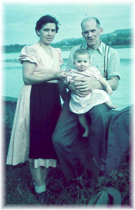 Rudolf Redlinghofer with his wife Agnes and daughter Regina taken on an excursion to the Danube