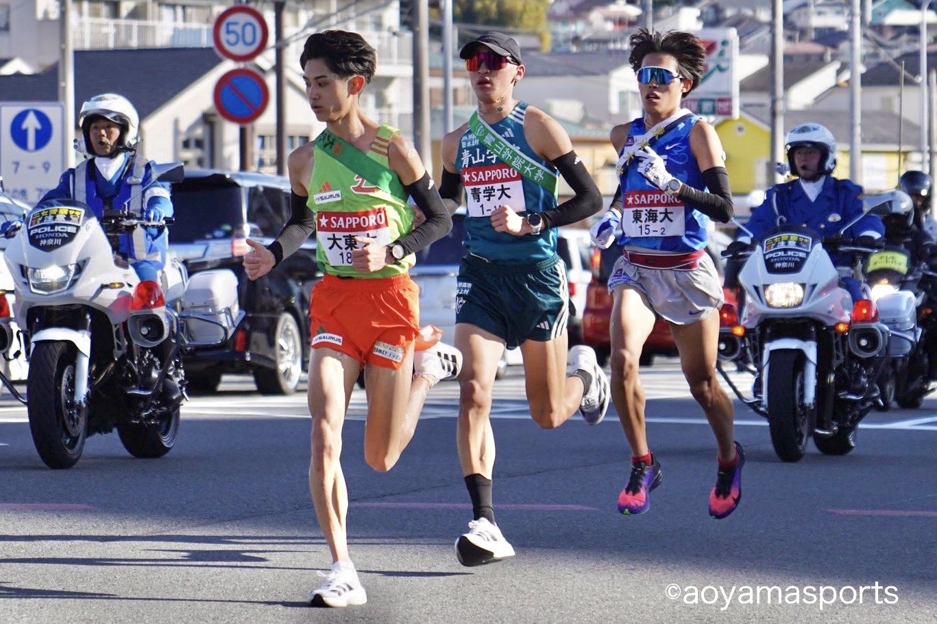2区エース区間を任された飯田選手。どんどん前を追います。