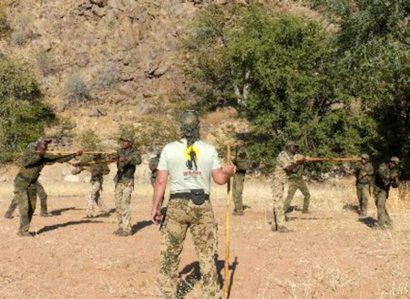 Tjaaruka Mukukaruze, Stockkampftraining, Erlebnisbericht Rangertraining 2018, Foto: Marco Grünert