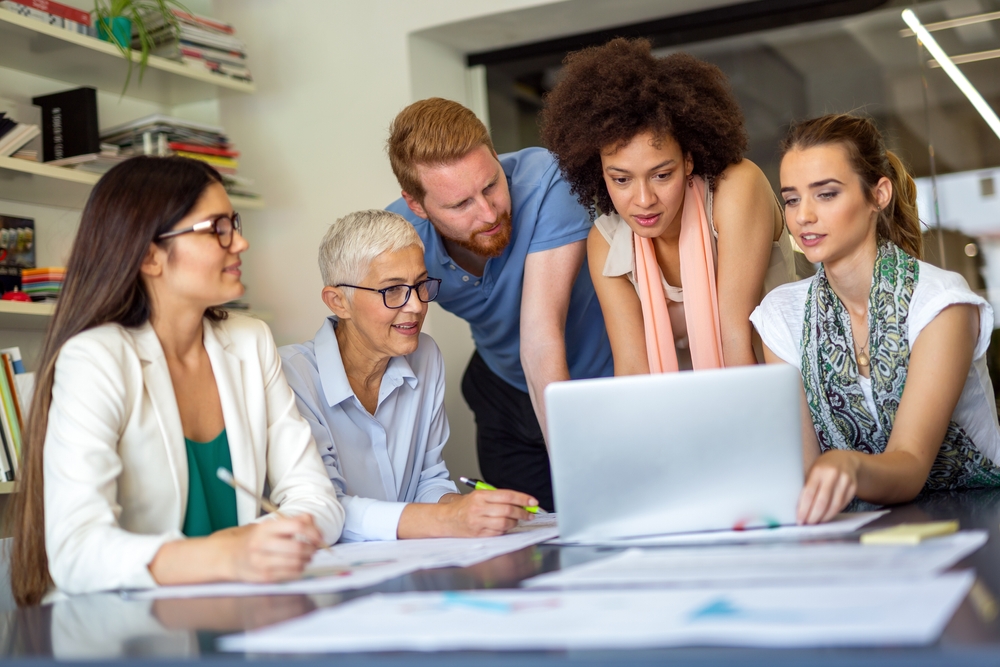 Kommunikation im Team verbessern: Tipps und Techniken