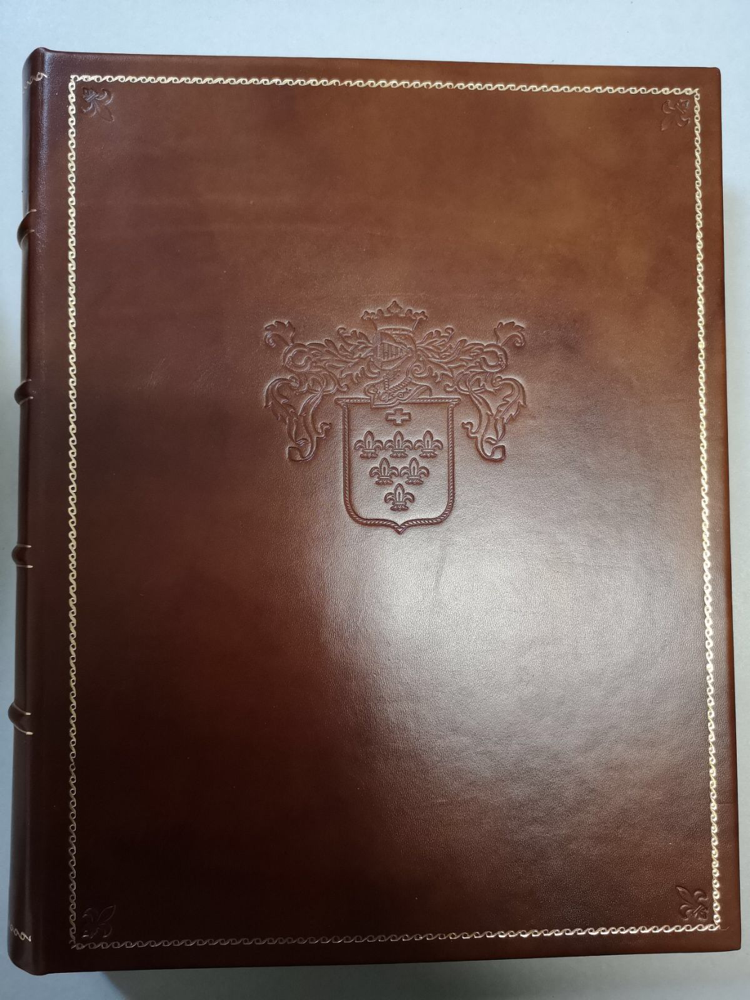 Customized leather photo album Conti Borbone