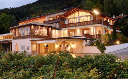 Hochzeitslocation Villa am See Tegernsee