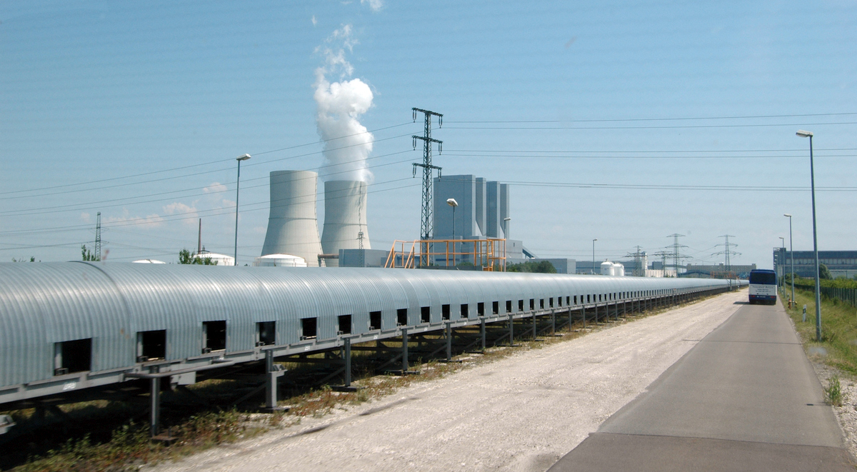 Ende der Panoramafahrt mit Blick zum Kraftwerk