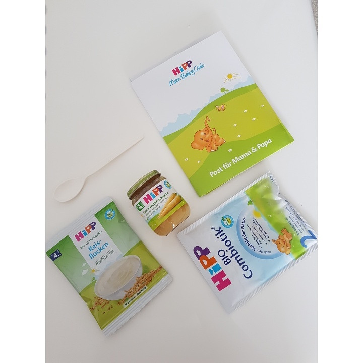 Als unser Sohn 4 Monate alt war , erreichte uns automatisch vom HIPP Babyclub dieses süsse Paket