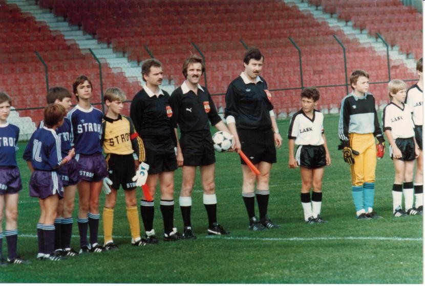 Knabenbundesmeiserschafts-Endspiel - Austria Wien gegen Lask im Horrstadion-Juli 1985
