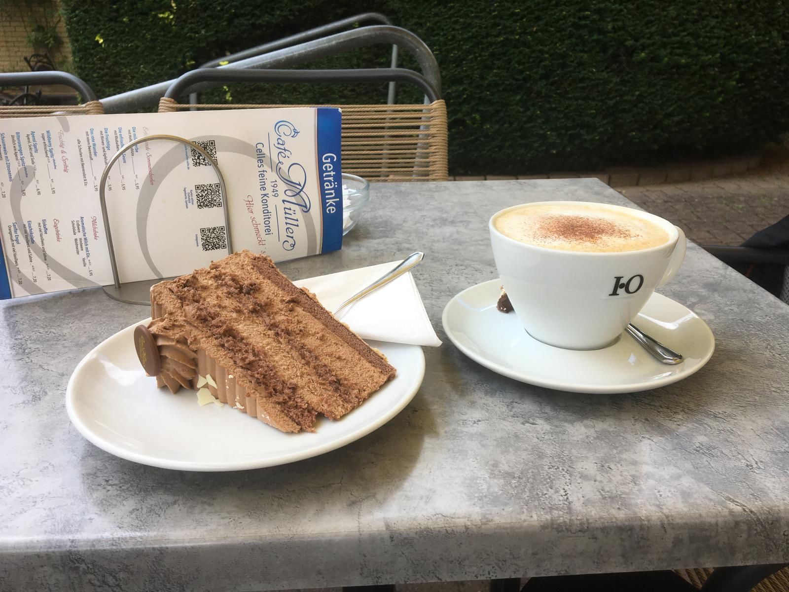 Für Rolf gab´s Kaffee & Kuchen bei Celle
