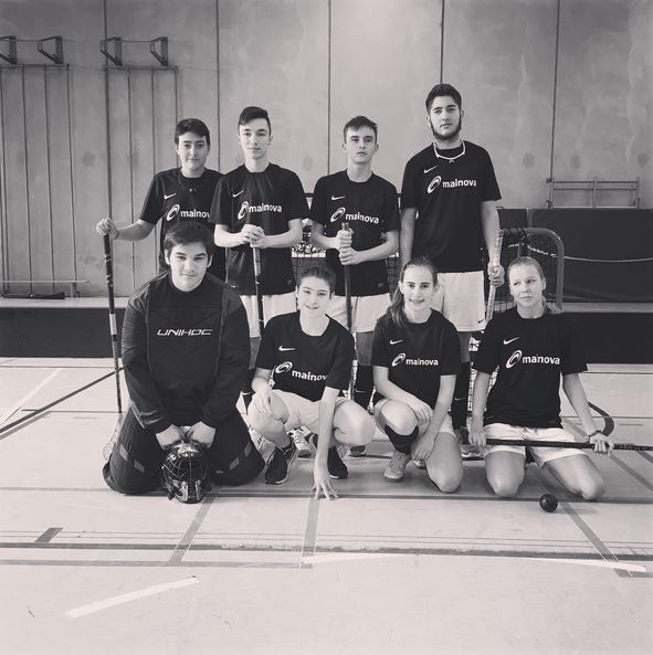 Floorball Mainz spielt in der U17 Hessenliga und macht sich da ganz gut