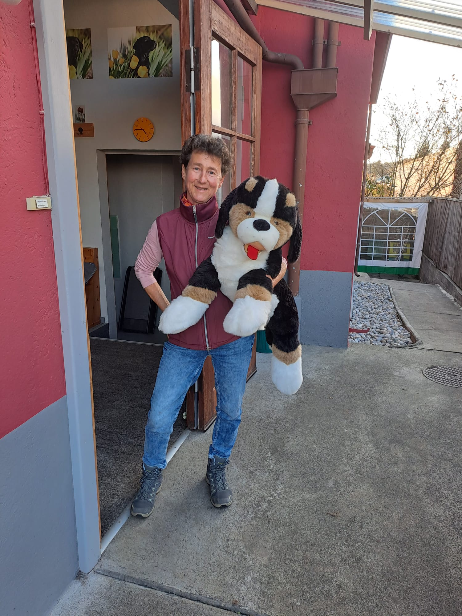 Hausherrin mit Hund