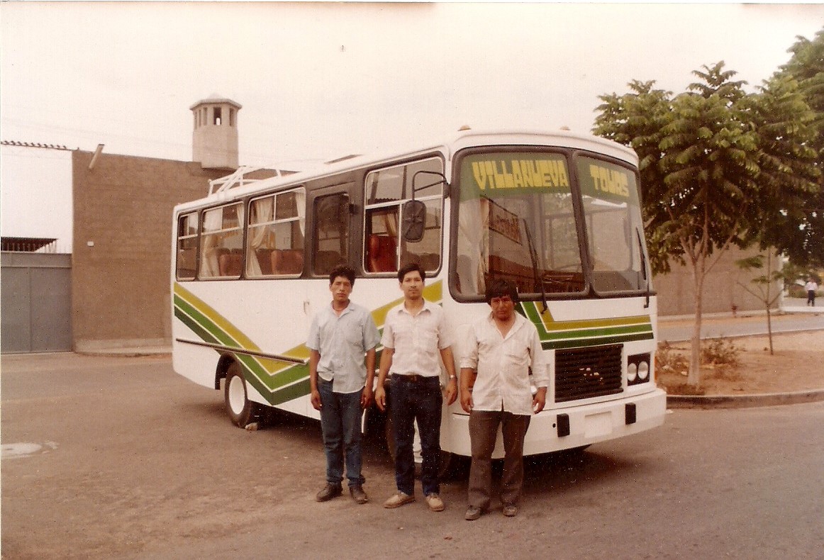 DODGE.D-300.MORILLAS - T.25.ENERO.1992 - VILLANUEVA CAMONES - HUARAZ