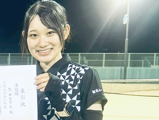 教師９人目