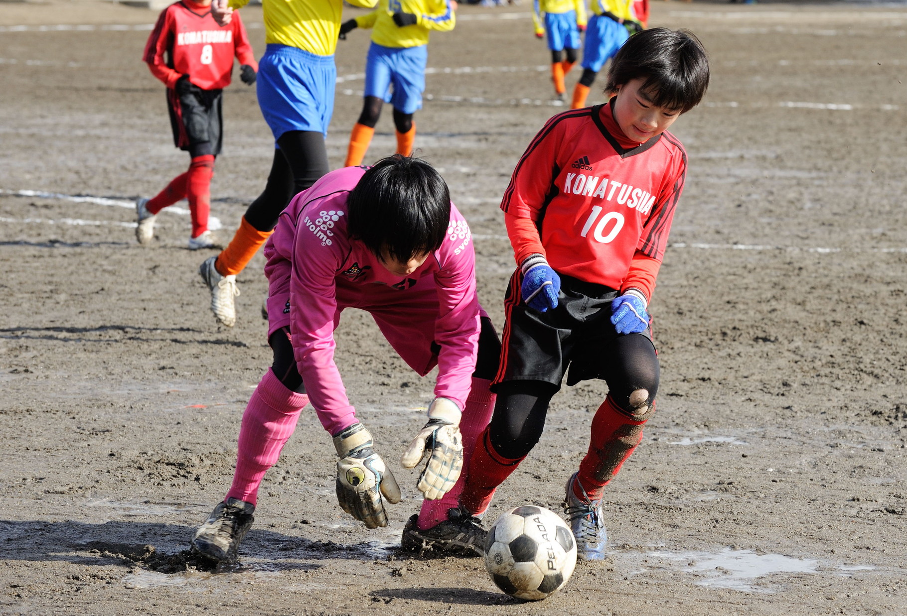 １月１８日(日)、順位決定戦…Aグループ１位の小松島 vs Bグループ１位のFC･ASK